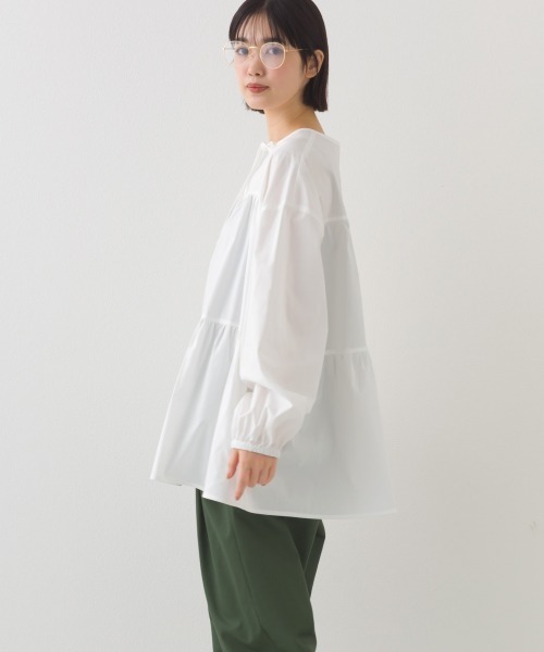 OMNES（オムネス）の「ポプリンティアードチュニック長袖ブラウス（シャツ/ブラウス・レディース・ベージュ/グリーン系その他/ブルー系その他/ホワイト/ライトグリーン/ブラック・FREE）」の8枚目の写真