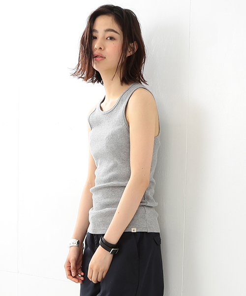 BEAMS BOY（ビームスボーイ）の「【FUDGE5月号掲載】BEAMS BOY / ハニカム タンクトップ（タンクトップ・レディース・ナチュラル/グレー/オリーブ・ONE SIZE）」の2枚目の写真