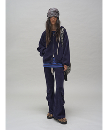 SOMSOC（ソムソック）の「BRYNN CORDUROY BOOTSCUT PANTS_NAVY（その他パンツ）」