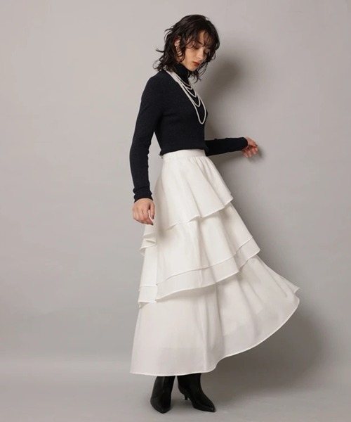 CADUNE(カデュネ)の「ペタルスカート(スカート・レディース・ブラック/ホワイト・34/36/38)」の20枚目の写真