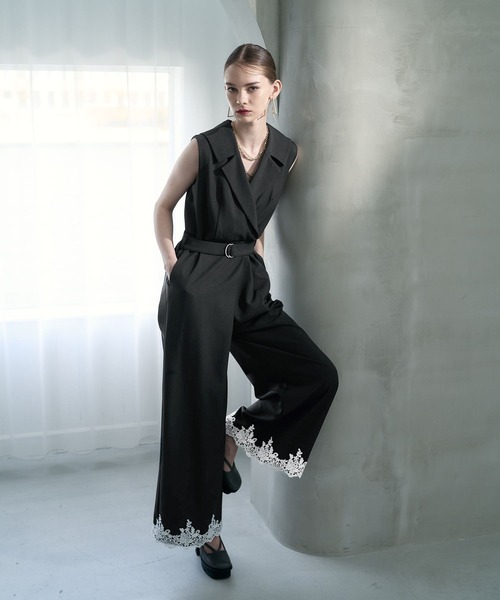 HARE（ハレ）の「【CEREMONY SET UP対応】レースデザインジャンプスーツ(HARE)（サロペット/オーバーオール・レディース・ブラック/グレー・FREE）」の2枚目の写真