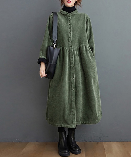 Doux Belle(ドゥーベル)の「裏起毛コーデュロイシャツワンピース(シャツワンピース・レディース・ブラウン/グリーン/ブラック/ダークブラウン・X-LARGE/MEDIUM/LARGE)」の4枚目の写真