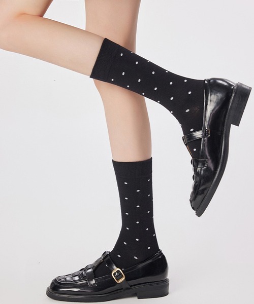 c.u.l（シーユーエル）の「水玉柄 ドット柄 ミドル丈 ソックス cula1412（ソックス/靴下・レディース・ホワイト/ブラック/グレー・FREE）」の4枚目の写真