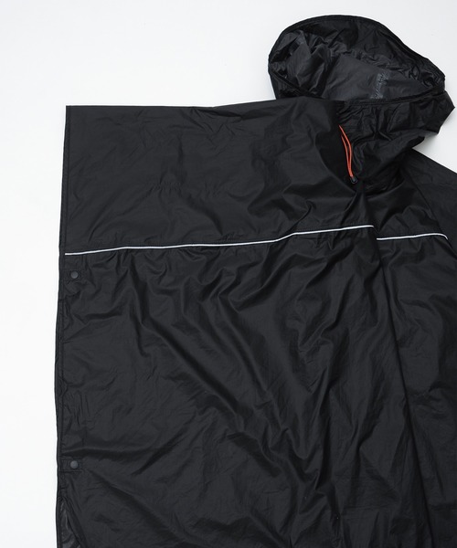 KiU（キウ）の「超軽量 ライトウェイトコンパクトポンチョ（レインコート/ポンチョ・メンズ・ブラック/ベージュ/イエロー・FREE）」の14枚目の写真