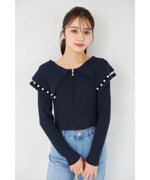 tocco closet（トッコ　クローゼット）の「パールラインビックカラーリブニットジップカーディガン（カーディガン/ボレロ・レディース・ネイビー/オフホワイト・M）」の2枚目の写真