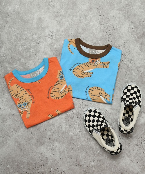 DILASH（ディラッシュ）の「【綿100％】サングラスタイガー！手書き風ゆるトラ総柄Tシャツ（Tシャツ/カットソー・キッズ・オレンジ/ターコイズブルー・140/130/120/110/100/90/80）」の5枚目の写真