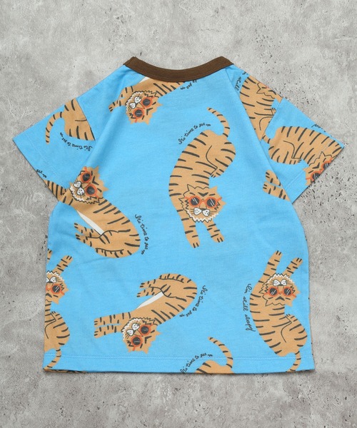 DILASH（ディラッシュ）の「【綿100％】サングラスタイガー！手書き風ゆるトラ総柄Tシャツ（Tシャツ/カットソー・キッズ・オレンジ/ターコイズブルー・140/130/120/110/100/90/80）」の12枚目の写真