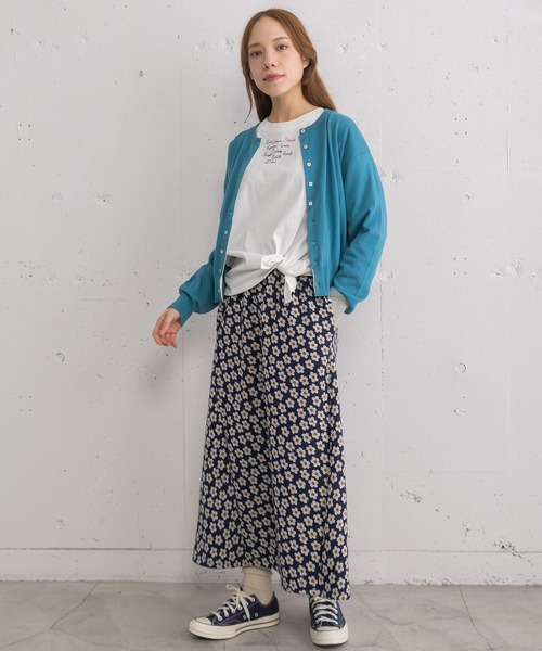 POU DOU DOU(プードゥドゥ)の「ひねり前立てクルーネックカーディガン(カーディガン/ボレロ・レディース・グレー/ブルー/ブラック/イエロー/ピンク・3)」の15枚目の写真