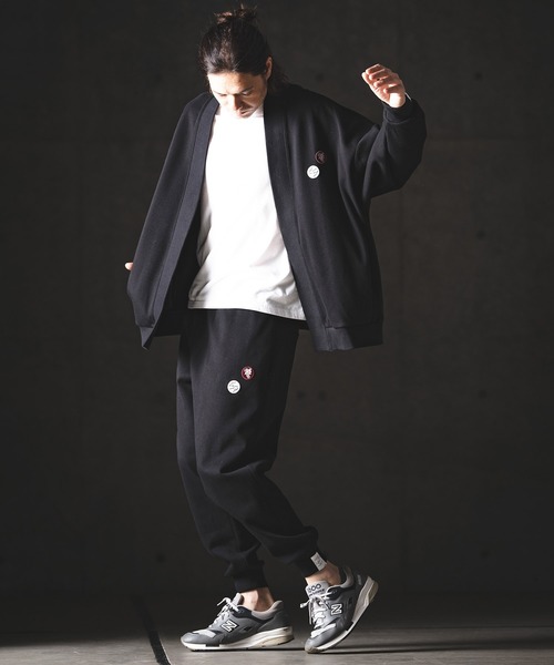 GLIMCLAP(グリムクラップ)の「mp14555-Pique Fabric Relaxed Fit Joggers ジョガーパンツ(201-022-gls-cg)(スウェットパンツ・メンズ・オフホワイト/ブラック/チャコール・L/M/S)」の8枚目の写真