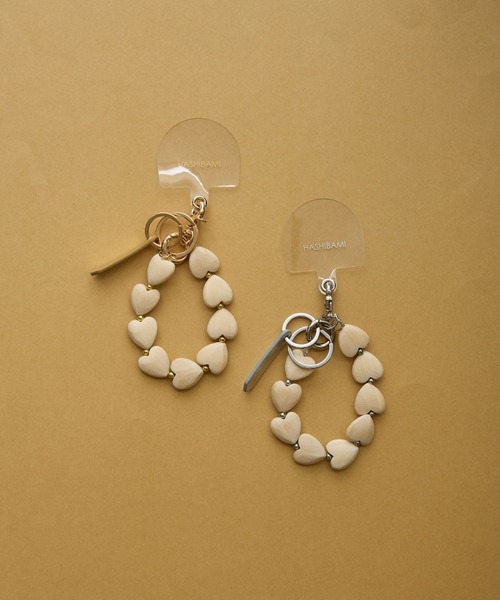 HASHIBAMI（ハシバミ）の「【HASHIBAMI】ハート型ウッド＋天然石 ハンドストラップ（スマホグッズ・レディース・シルバー/ゴールド・FREE）」の3枚目の写真