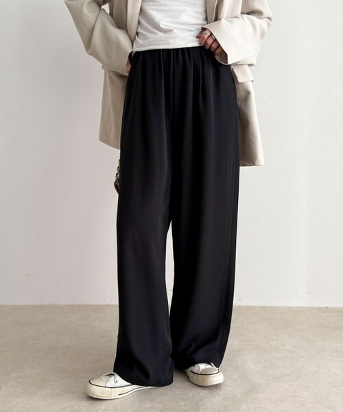 fredy emue（フレディエミュ）の「【ラクなのにきちんと見え】シャラリツイル イージーパンツ（その他パンツ・レディース・ブラウン/レモンイエロー/ブラック/ベージュ・36/38）」の2枚目の写真