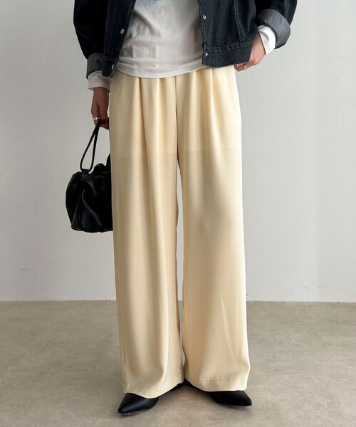 fredy emue（フレディエミュ）の「【ラクなのにきちんと見え】シャラリツイル イージーパンツ（その他パンツ・レディース・ブラウン/レモンイエロー/ブラック/ベージュ・36/38）」の14枚目の写真