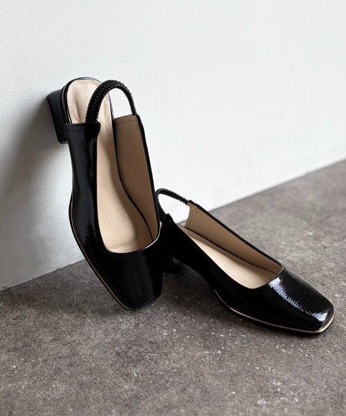 Chez toi（シェトワ）の「バックゴムパンプス（パンプス・レディース・シルバー/ブラック/ライトベージュ・MEDIUM/LARGE）」の2枚目の写真