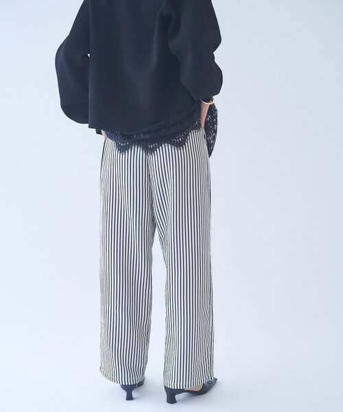 Remind me and forever（リマインドミーアンドフォーエバー）の「【M/Lサイズ展開】ストライプイージーパンツ（その他パンツ・レディース・ネイビー/マスタード/ブラック・LARGE/MEDIUM）」の6枚目の写真