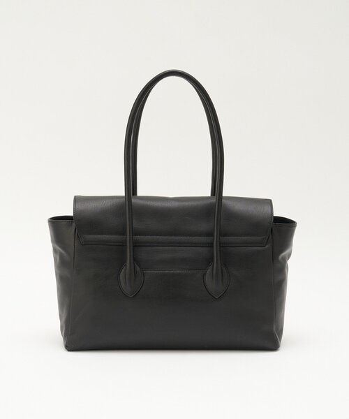 russet（ラシット）の「《@__serako.r__企画》ソフトレザーフラップトートバッグ（トートバッグ・レディース・ブラック・FREE）」の5枚目の写真