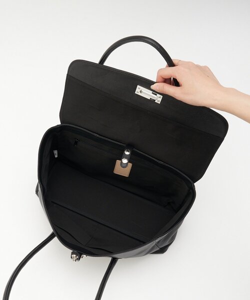 russet（ラシット）の「《@__serako.r__企画》ソフトレザーフラップトートバッグ（トートバッグ・レディース・ブラック・FREE）」の10枚目の写真