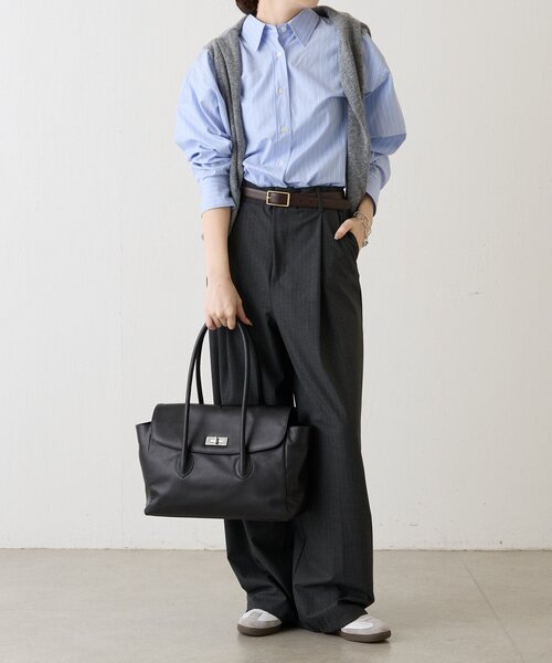 russet（ラシット）の「《@__serako.r__企画》ソフトレザーフラップトートバッグ（トートバッグ・レディース・ブラック・FREE）」の20枚目の写真