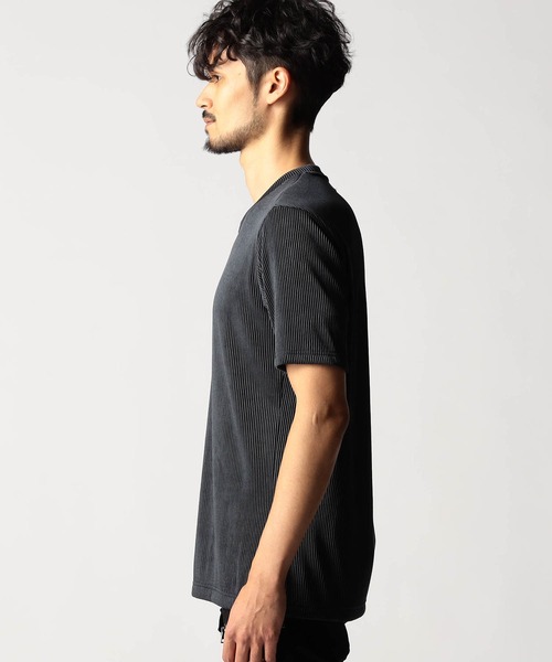 NICOLE CLUB FOR MEN(ニコルクラブフォーメン)の「タックボーダー Vネック半袖カットソー(Tシャツ/カットソー・メンズ・ネイビー系/ホワイト系/ブラック・MEDIUM/LARGE/X-LARGE)」の8枚目の写真