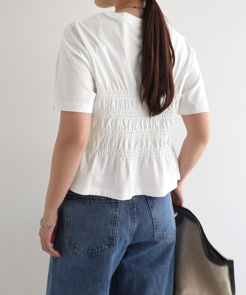 andme(アンドミー)の「シャーリングTシャツ(Tシャツ/カットソー・レディース・ピンク/ブラウン/ブラック/オフホワイト・M)」の10枚目の写真