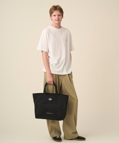 DANTON(ダントン)の「Canvas Marche Bag〈MONTORGUEIL〉(トートバッグ・レディース・ブラック/ベージュ/イエロー/グレー/アイボリー/サックスブルー・-)」の2枚目の写真