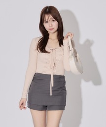 ALLuRing ChaRm（アリュリングチャーム）の「Lace-up Slim Fit Tops / レースアップスリムフィットトップス（シャツ/ブラウス）」