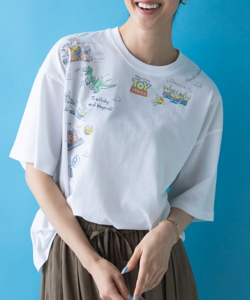 Disney(ディズニー)の「<Disney>【トイストーリー】綿混素材ゆるっとTシャツ(Tシャツ/カットソー・レディース・オフホワイト・X-LARGE/LARGE/MEDIUM/XX-LARGE)」の8枚目の写真