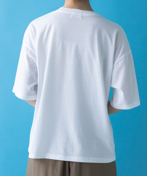 Disney(ディズニー)の「<Disney>【トイストーリー】綿混素材ゆるっとTシャツ(Tシャツ/カットソー・レディース・オフホワイト・X-LARGE/LARGE/MEDIUM/XX-LARGE)」の17枚目の写真