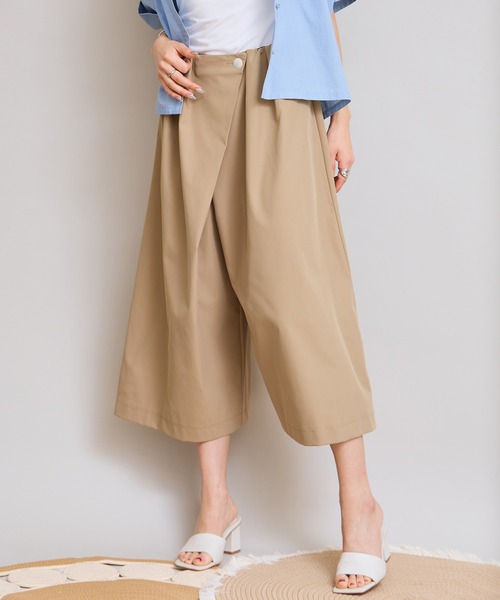 LHELBIE(レルビエ)の「ガウチョパンツ(その他パンツ・レディース・パープル/ブラック/キャメル・M)」の1枚目の写真