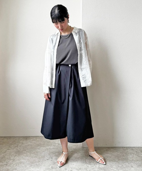LHELBIE(レルビエ)の「ガウチョパンツ(その他パンツ・レディース・パープル/ブラック/キャメル・M)」の11枚目の写真