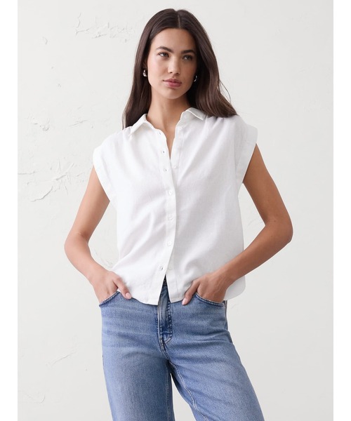 BANANA REPUBLIC FACTORY STORE(バナナリパブリック ファクトリーストア)の「BANANA REPUBLIC FACTORY STORE リネン ブレンド プリーツ シャツ(シャツ/ブラウス・レディース・ホワイト系その他/ホワイト/ネイビー・XS/S/M/L)」の1枚目の写真