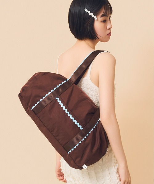 Casselini（キャセリーニ）の「Casselini(キャセリーニ)トラベルバッグ（ボストンバッグ・レディース・ブラウン/ブラック/カーキ・FREE）」の3枚目の写真