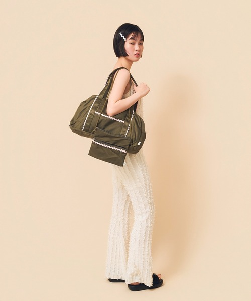 Casselini（キャセリーニ）の「Casselini(キャセリーニ)トラベルバッグ（ボストンバッグ・レディース・ブラウン/ブラック/カーキ・FREE）」の13枚目の写真