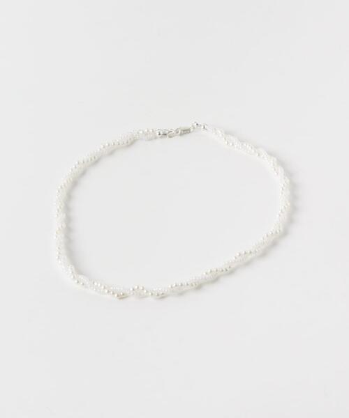 URBAN RESEARCH(アーバンリサーチ)の「decor『デコール』 TWIST PEARL BEADSCHOKER(ネックレス・レディース・ホワイト系その他・ONE)」の2枚目の写真
