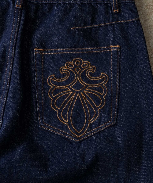 ADAMASTE(アダマスト)の「Button-fly Wide Curve Denim - ボタンフライワイドカーブデニム(デニムパンツ・メンズ・ブラック/インディゴブルー・MEDIUM/LARGE)」の15枚目の写真