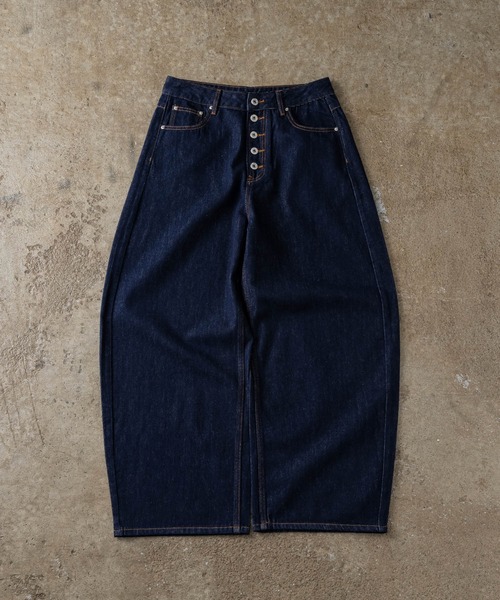 ADAMASTE(アダマスト)の「Button-fly Wide Curve Denim - ボタンフライワイドカーブデニム(デニムパンツ・メンズ・ブラック/インディゴブルー・MEDIUM/LARGE)」の13枚目の写真