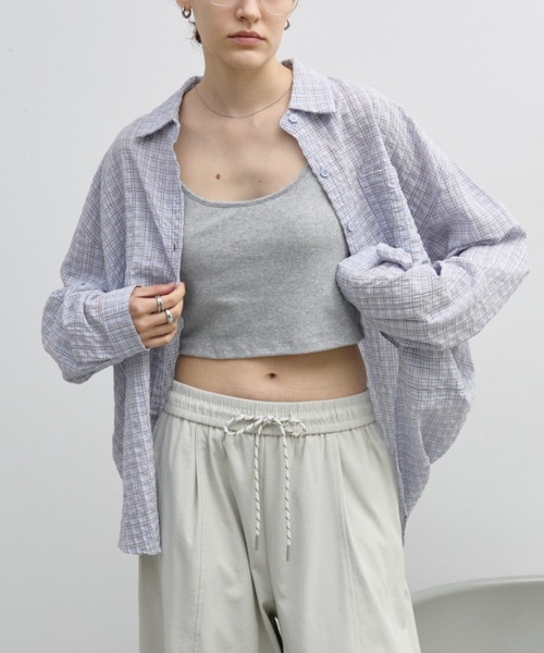Auntie Rosa Holiday(アンティローザホリデー)の「チェックオーバーサイズシャツ(シャツ/ブラウス・レディース・ブルー/ブラック/アイボリー/ネイビー・FREE)」の16枚目の写真