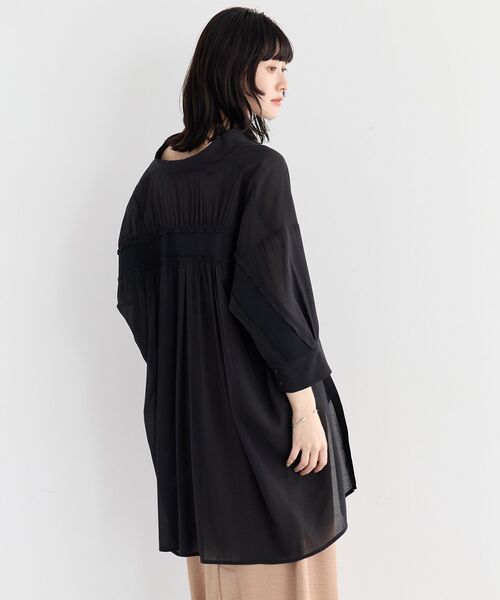 Editt by YECCA VECCA(エディットバイイェッカヴェッカ)の「リブMIXシアーオーバーシャツ(シャツ/ブラウス・レディース・ブラック/ダークベージュ/ダークグリーン・FREE)」の16枚目の写真