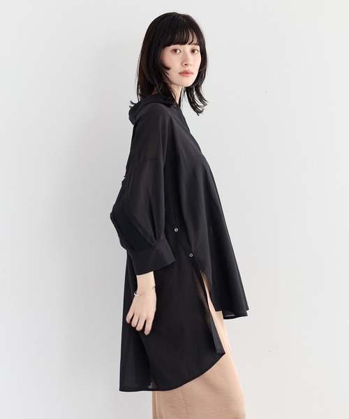 Editt by YECCA VECCA（エディットバイイェッカヴェッカ）の「リブMIXシアーオーバーシャツ（シャツ/ブラウス・レディース・ブラック/ダークベージュ/ダークグリーン・FREE）」の2枚目の写真