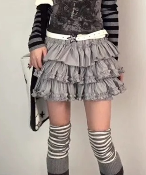 Alvia(アルビア)の「ミニスカート インナーパンツ付(スカート・レディース・グレー・M)」の3枚目の写真