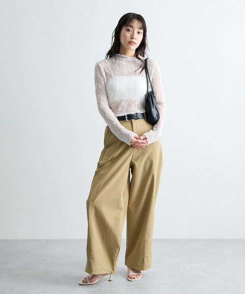 Futier land(フューティアランド)の「透かし編みストレッチレースシアートップス(Tシャツ/カットソー・レディース・ホワイト/ブラック・FREE)」の8枚目の写真