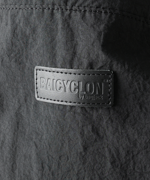 BAICYCLON by Bagjack(バイシクロン バイ バグジャック)の「BAICYCLON by bagjack 別注 ビッグショルダーバッグ + キーチェーン(ショルダーバッグ・メンズ・ブラック・FREE)」の7枚目の写真
