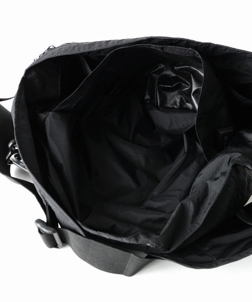 BAICYCLON by Bagjack(バイシクロン バイ バグジャック)の「BAICYCLON by bagjack 別注 ビッグショルダーバッグ + キーチェーン(ショルダーバッグ・メンズ・ブラック・FREE)」の20枚目の写真