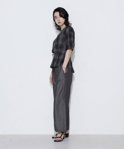 COMME CA(コムサ)の「モノトーンシアーチェック ブラウス(シャツ/ブラウス・レディース・オフホワイト/ブラック・9号/11号)」の10枚目の写真