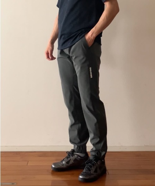 BRIEFING(ブリーフィング)の「【BRIEFING GOLF/ブリーフィングゴルフ】MEN’S WR NYLON JOGGER PANTS(その他パンツ・メンズ・チャコール/ベージュ/ブラック・L/M/XL/S)」の2枚目の写真