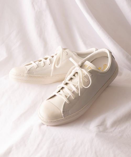 CONVERSE(コンバース)の「【CONVERSE】ALL STAR COUPE OX(スニーカー・レディース・ホワイト/ブラック・6.5/5.5/5/4.5/9.5/9/8.5/8/7.5/7/4)」の1枚目の写真