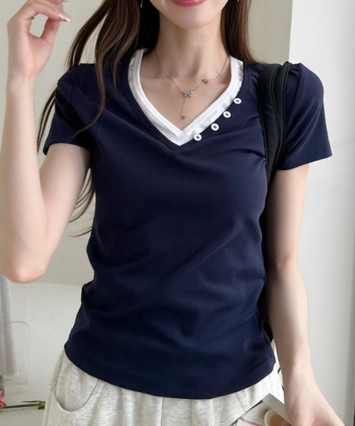 Ada.(エイダ)の「ボタンデザイン バイカラー レイヤード 半袖 カットソー(Tシャツ/カットソー・レディース・ホワイト/ネイビー/イエロー/グレー・FREE)」の4枚目の写真