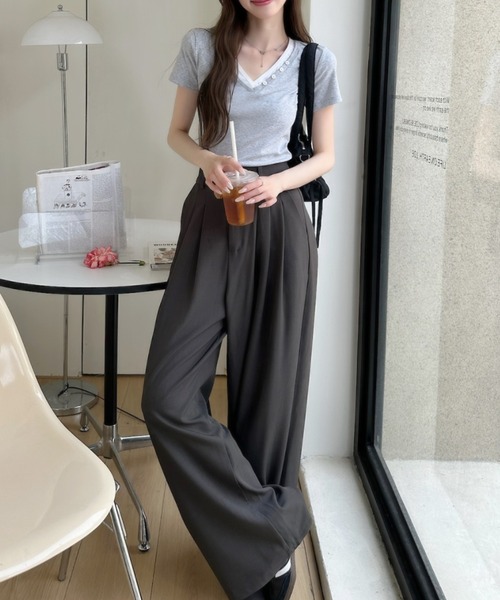 Ada.(エイダ)の「ボタンデザイン バイカラー レイヤード 半袖 カットソー(Tシャツ/カットソー・レディース・ホワイト/ネイビー/イエロー/グレー・FREE)」の12枚目の写真