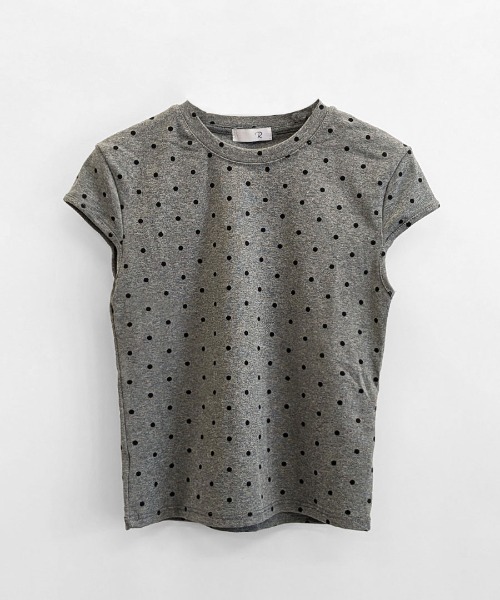 REMUR(レミュール)の「ドット柄ショートスリーブTシャツ(Tシャツ/カットソー・レディース・ブラック/オフホワイト/グレー・FREE)」の10枚目の写真