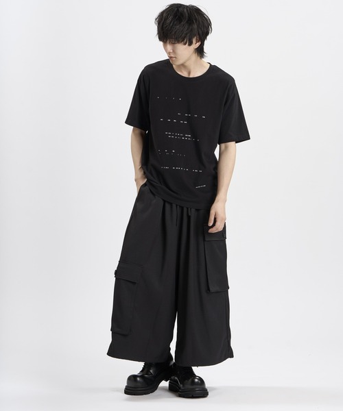 NO ID.(ノーアイディ)の「【NO ID.】Binary Number Print T-Shirt / バイナリー ナンバー プリント Tシャツ(Tシャツ/カットソー・メンズ・ブラック/ホワイト・2/1)」の16枚目の写真