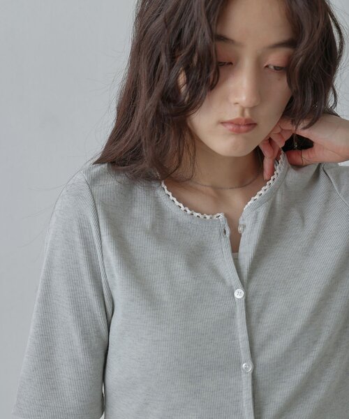COLONY 2139(コロニートゥーワンスリーナイン)の「ミニレースカーディガン(Tシャツ/カットソー・レディース・グレー/ブラック/アイボリー・FREE)」の19枚目の写真